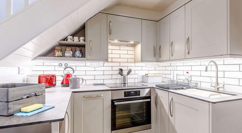 Photo of 2 Bed in Ashford-in-the-Water