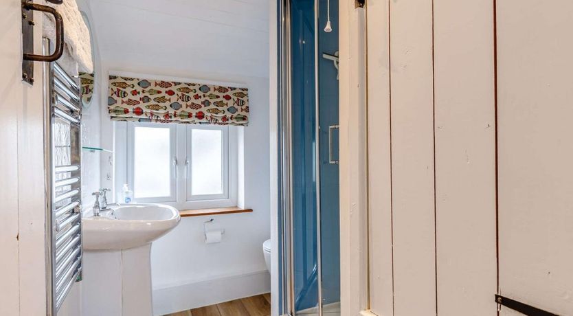 Photo of 2 Bed in Ashford-in-the-Water