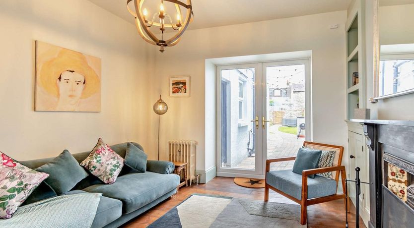 Photo of 4 Bed in Tenby