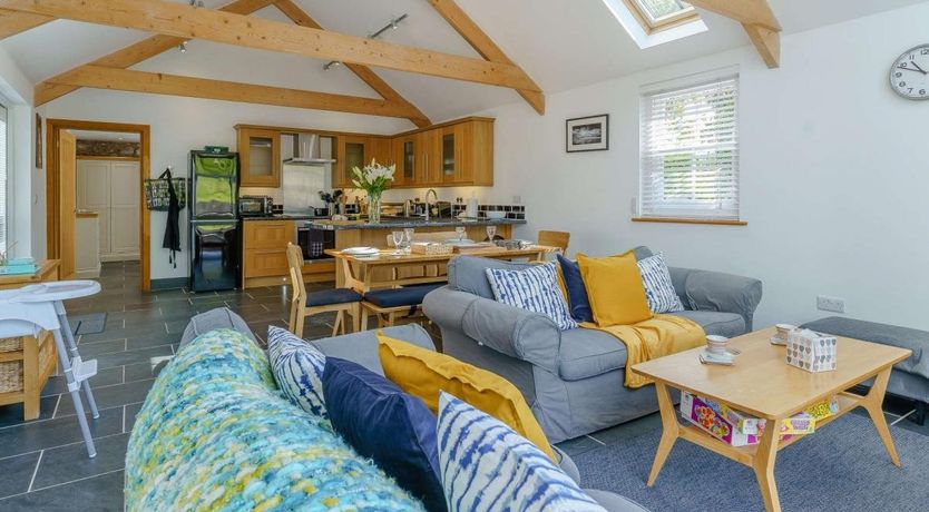 Photo of 3 Bed in Lamphey