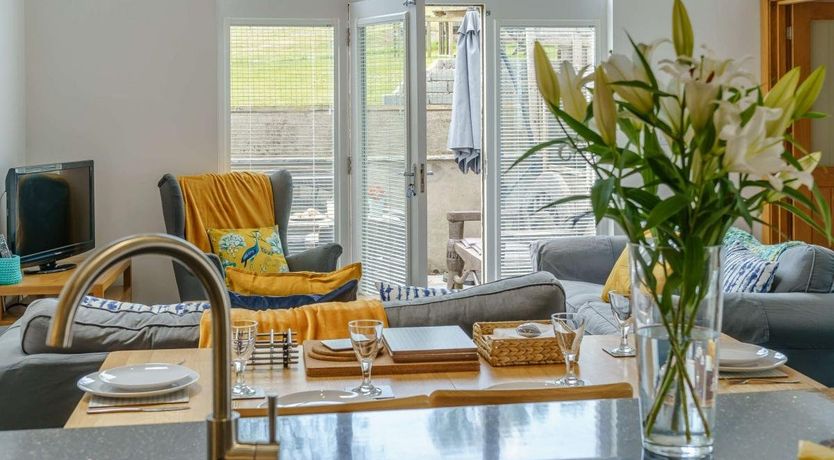 Photo of 3 Bed in Lamphey