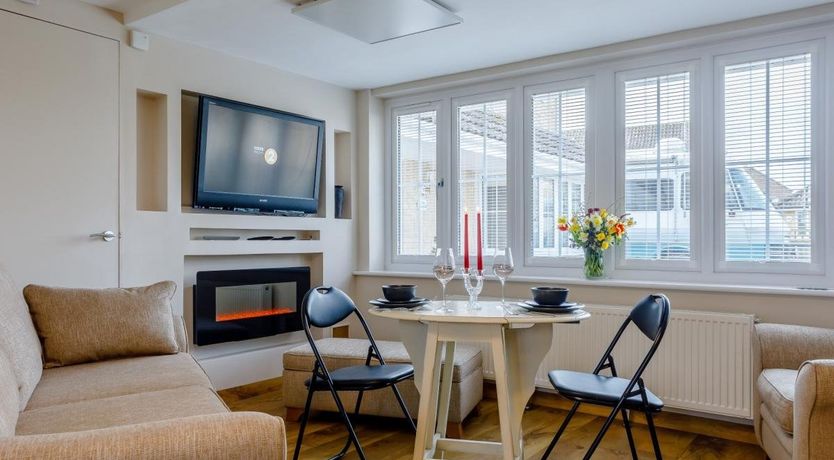 Photo of 1 Bed in Ilminster