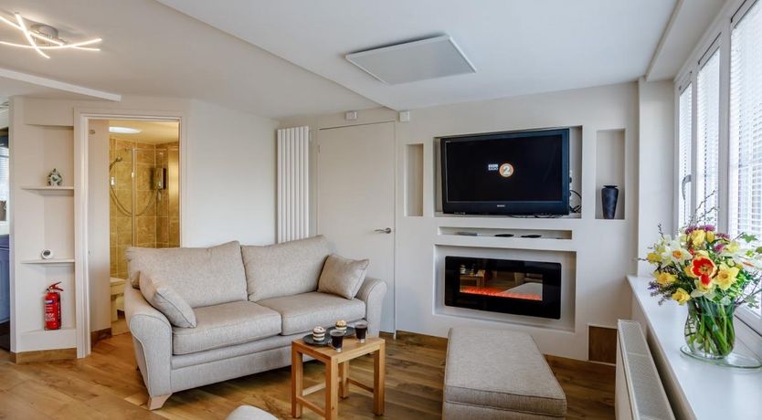 Photo of 1 Bed in Ilminster