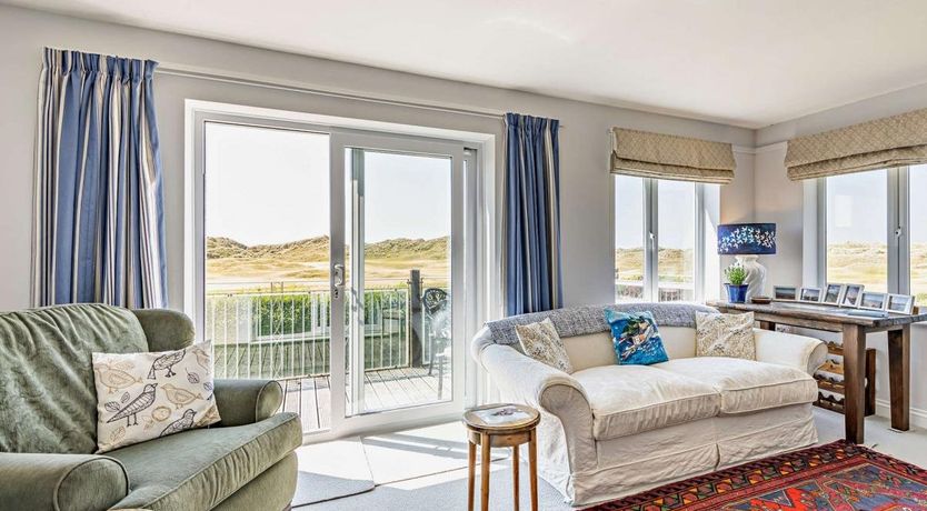 Photo of 3 Bed in Aberdovey