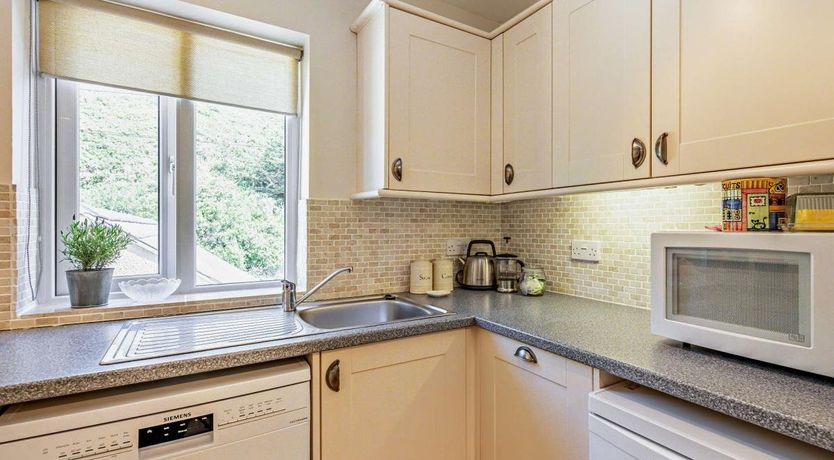 Photo of 3 Bed in Aberdovey