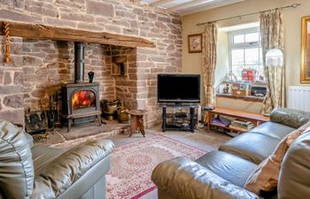 2 Bed in Brecon Holiday Cottage