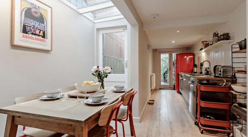 Photo of 2 Bed in Whitstable