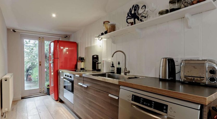 Photo of 2 Bed in Whitstable