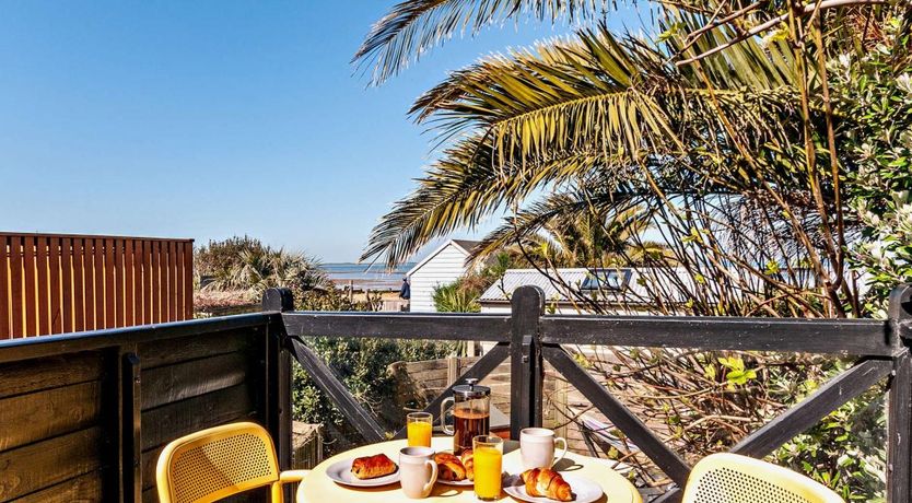 Photo of 2 Bed in Whitstable