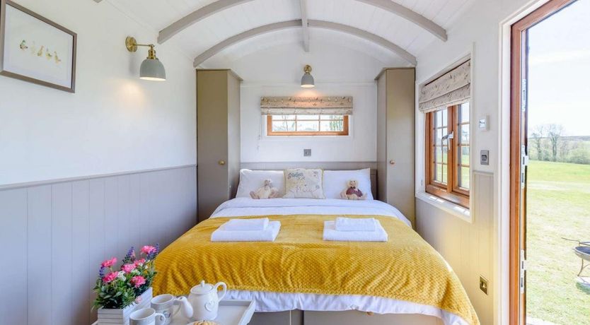 Photo of 1 Bed in Ashwater