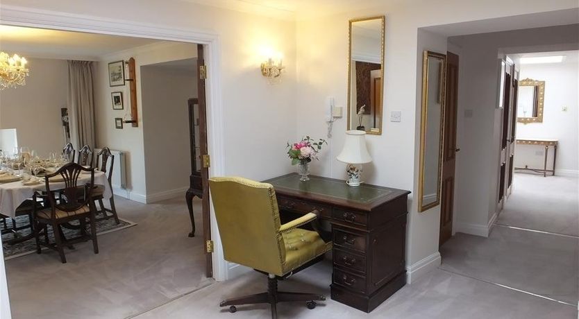 Photo of 3 Bed in Tenby