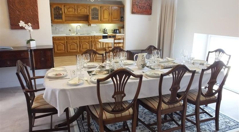 Photo of 3 Bed in Tenby