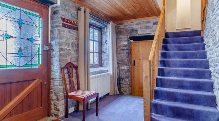 Photo of 4 Bed in Llanfrynach