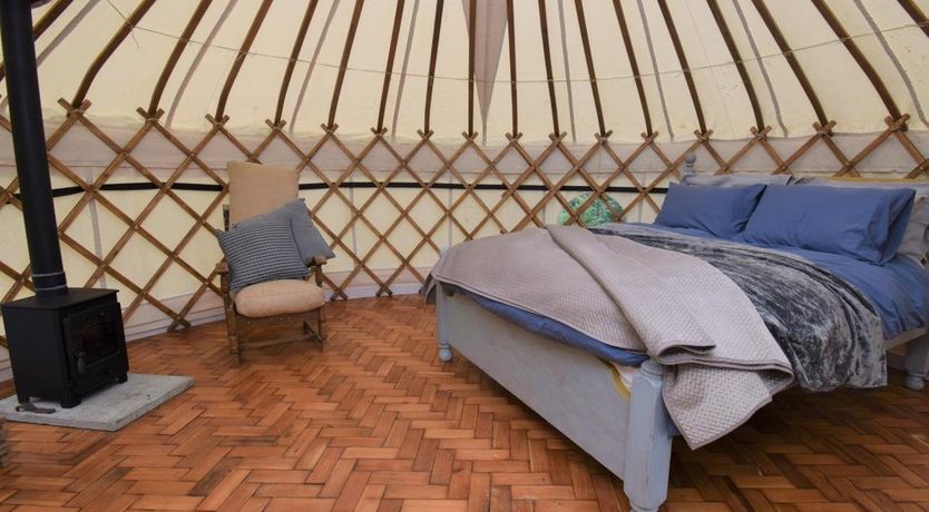 Photo of 1 Bed in Rhydowen