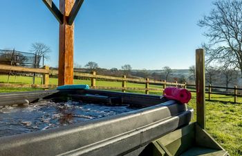 2 Bed in South Molton Holiday Cottage