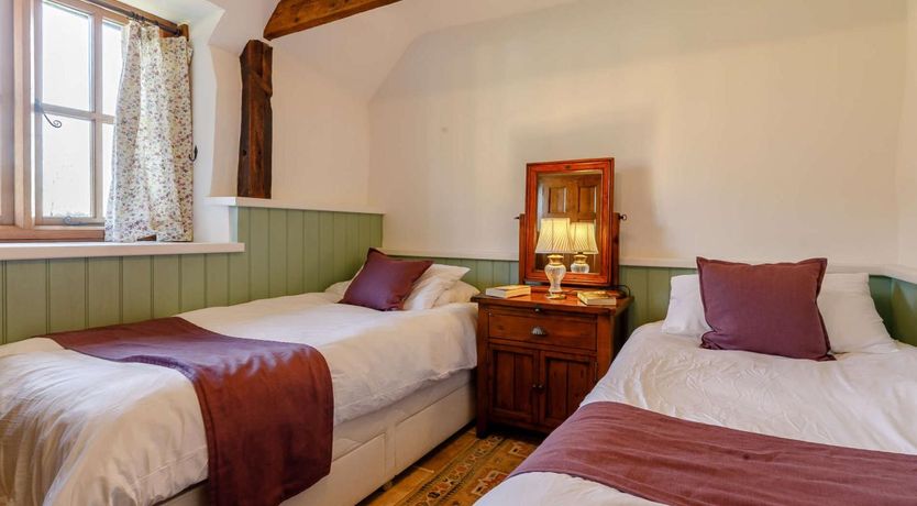Photo of 2 Bed in South Molton