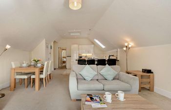 2 Bed in Tenby Apartment
