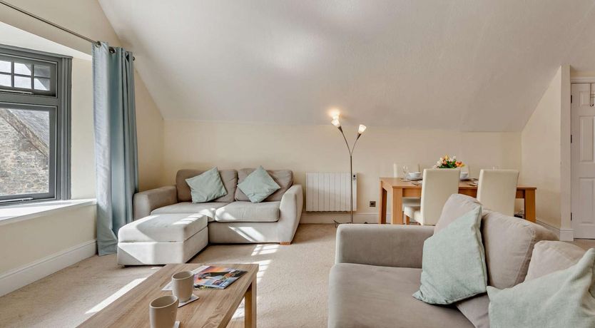 Photo of 2 Bed in Tenby