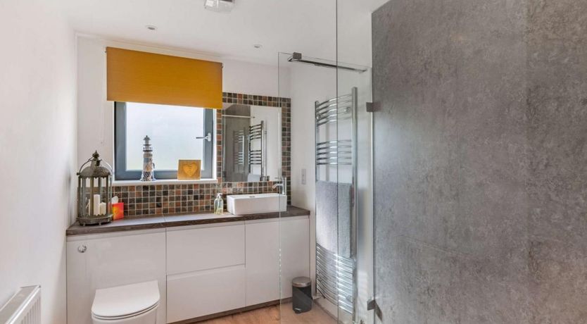 Photo of 2 Bed in Cilgerran