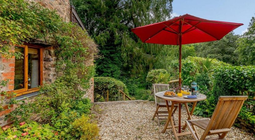 Photo of 1 Bed in Oakford