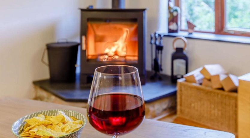 Photo of 1 Bed in Oakford