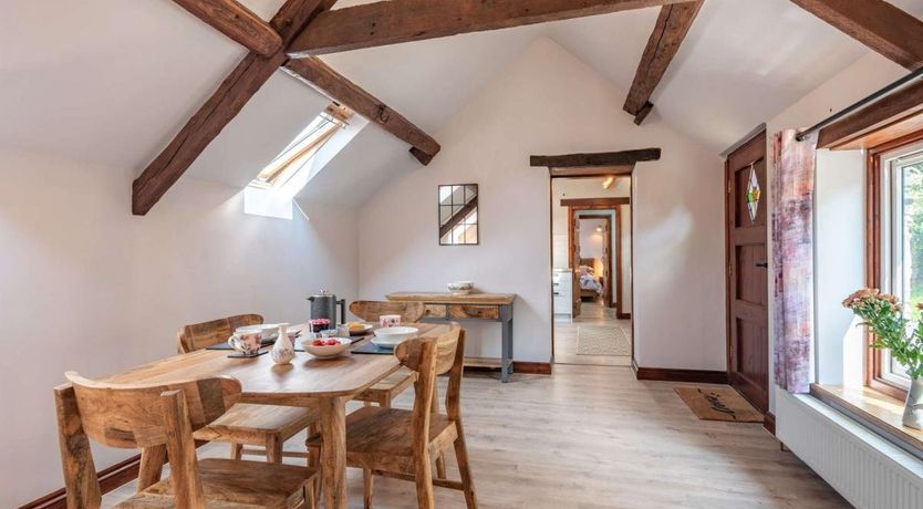 Photo of 1 Bed in Commins Coch