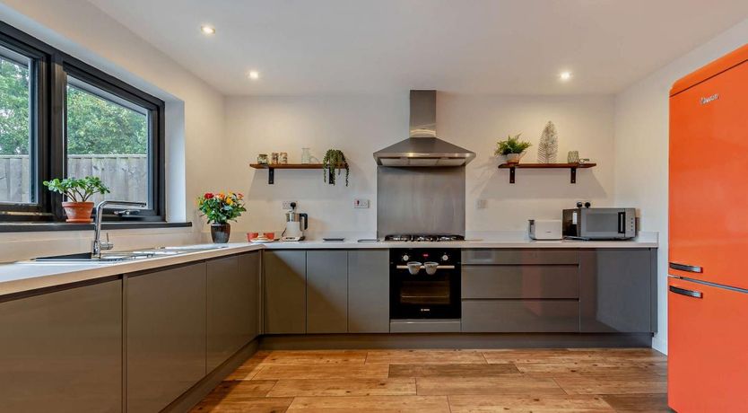 Photo of 2 Bed in Saundersfoot