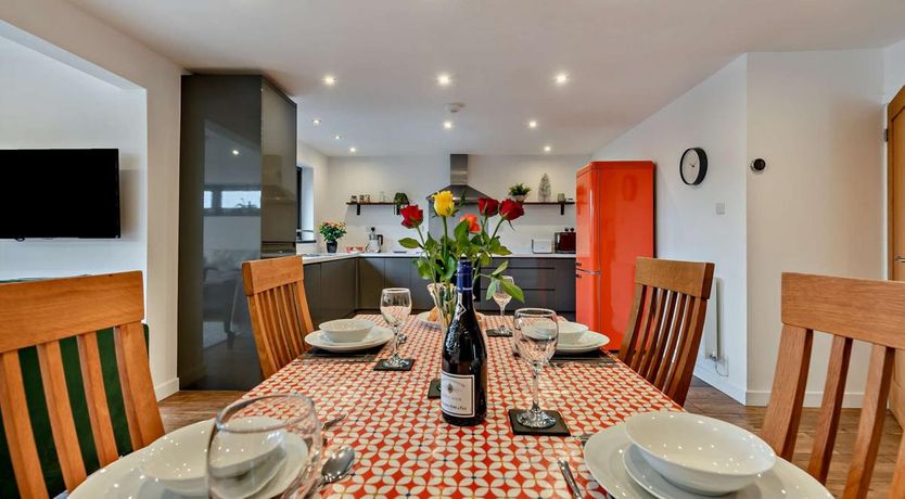 Photo of 2 Bed in Saundersfoot