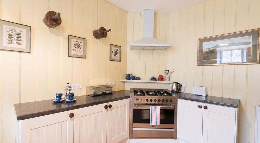 Photo of 2 Bed in Boltongate