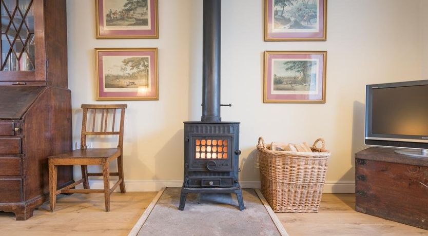 Photo of 2 Bed in Boltongate