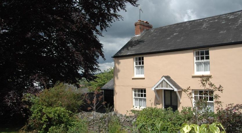 Photo of in Talgarth (BN190)