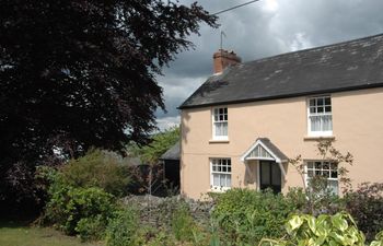 3 Bed in Brecon Holiday Cottage