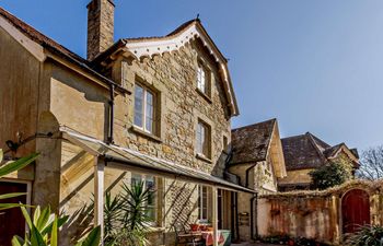 2 Bed in Niton Undercliff Holiday Cottage