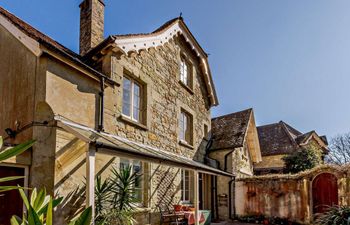 in Niton Undercliff (60945) Holiday Cottage