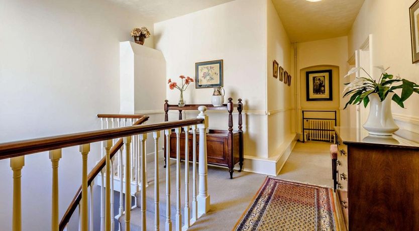 Photo of 2 Bed in Niton Undercliff