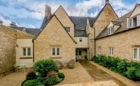 Photo of in Tetbury (79151)
