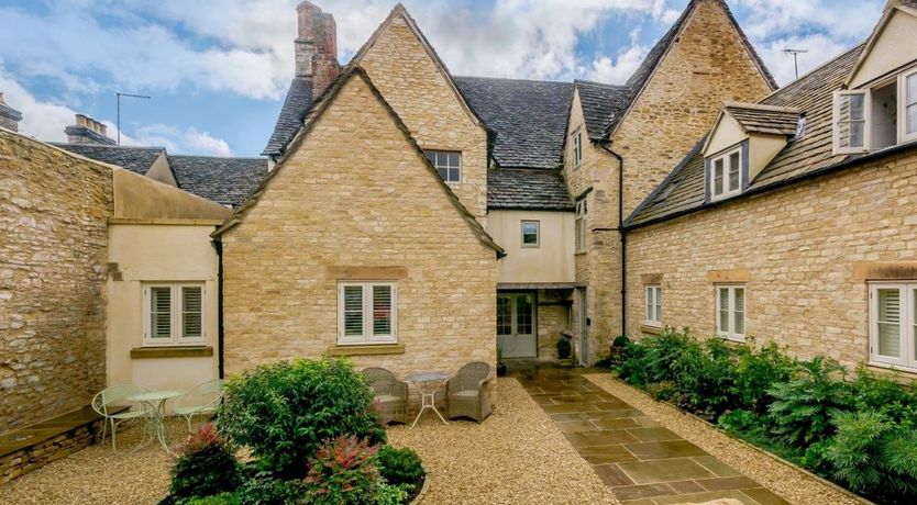 Photo of in Tetbury (79151)