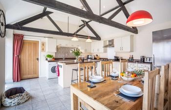 4 Bed in Chathill Holiday Cottage