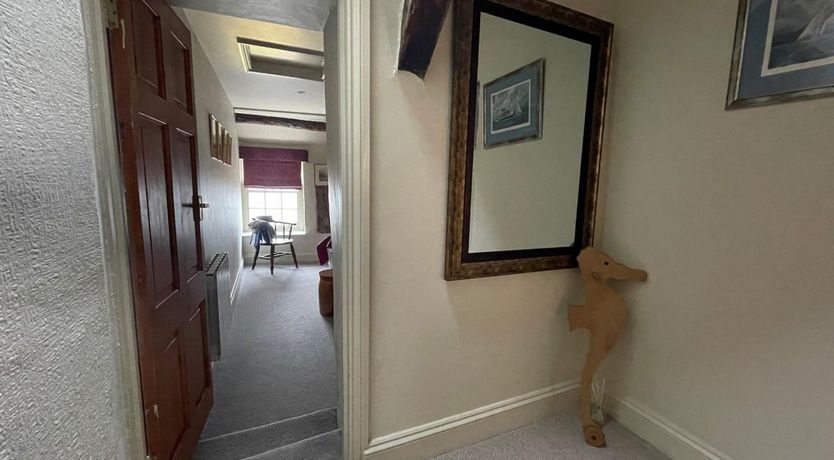 Photo of 3 Bed in Tenby