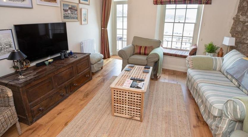 Photo of 3 Bed in Tenby