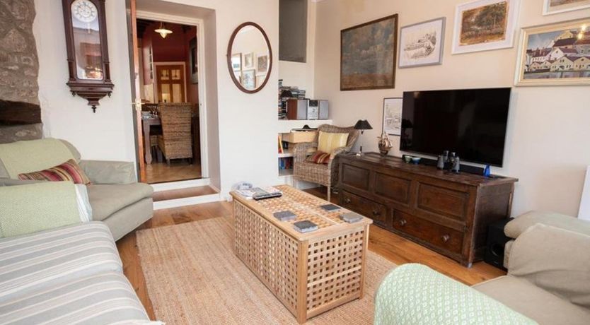 Photo of 3 Bed in Tenby