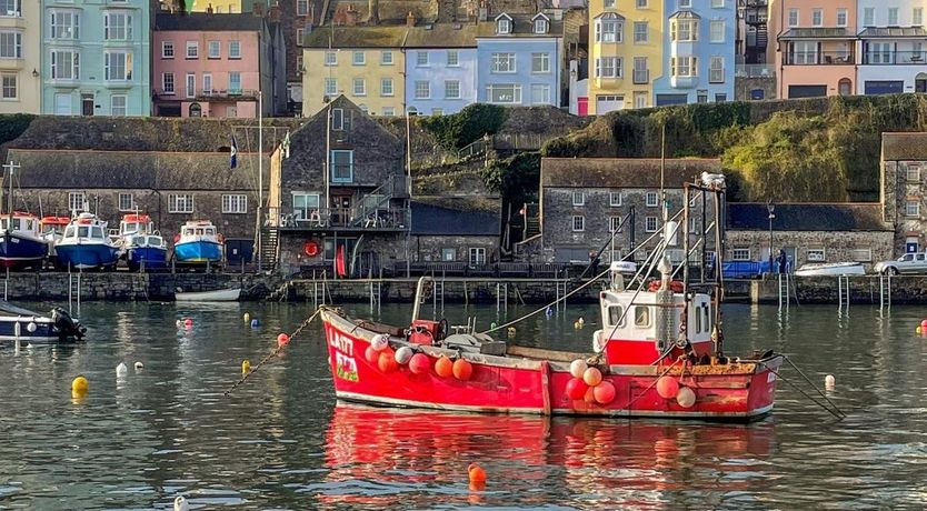 Photo of 3 Bed in Tenby