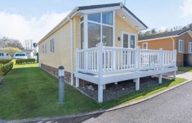 Photo of log-cabin-in-west-wales-13