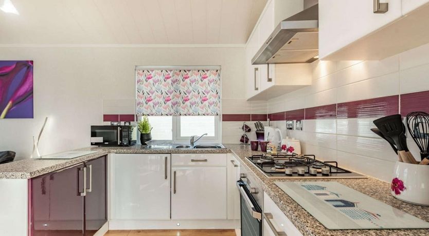 Photo of 2 Bed in Stepaside