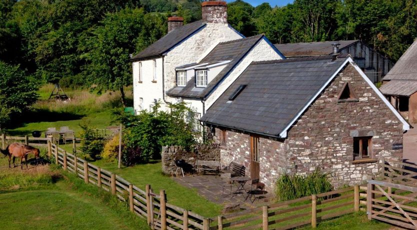 Photo of in Cantref (BN264)