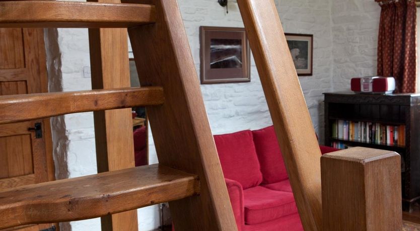 Photo of 1 Bed in Cantref