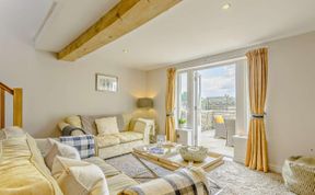 Photo of 2 Bed in Halifax