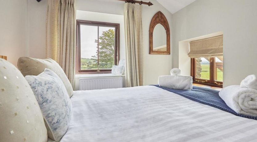 Photo of 3 Bed in Duddon Bridge