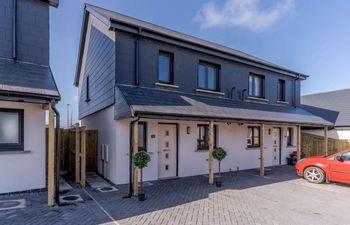 2 Bed in Haverfordwest Holiday Cottage