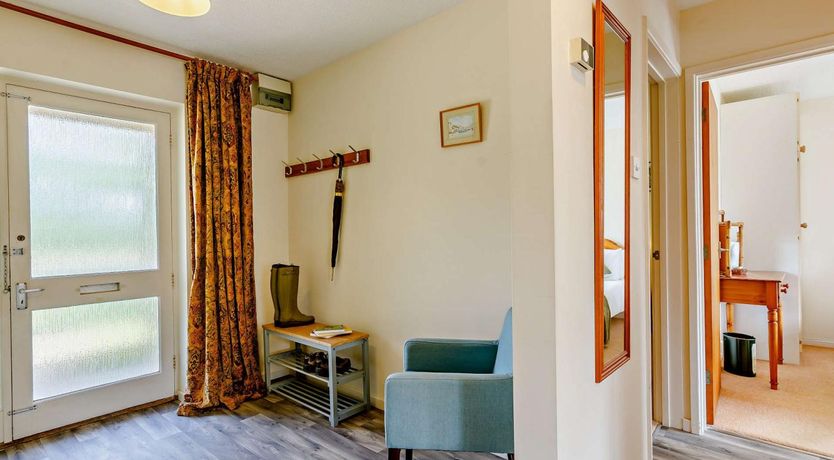 Photo of 2 Bed in Moreton In Marsh